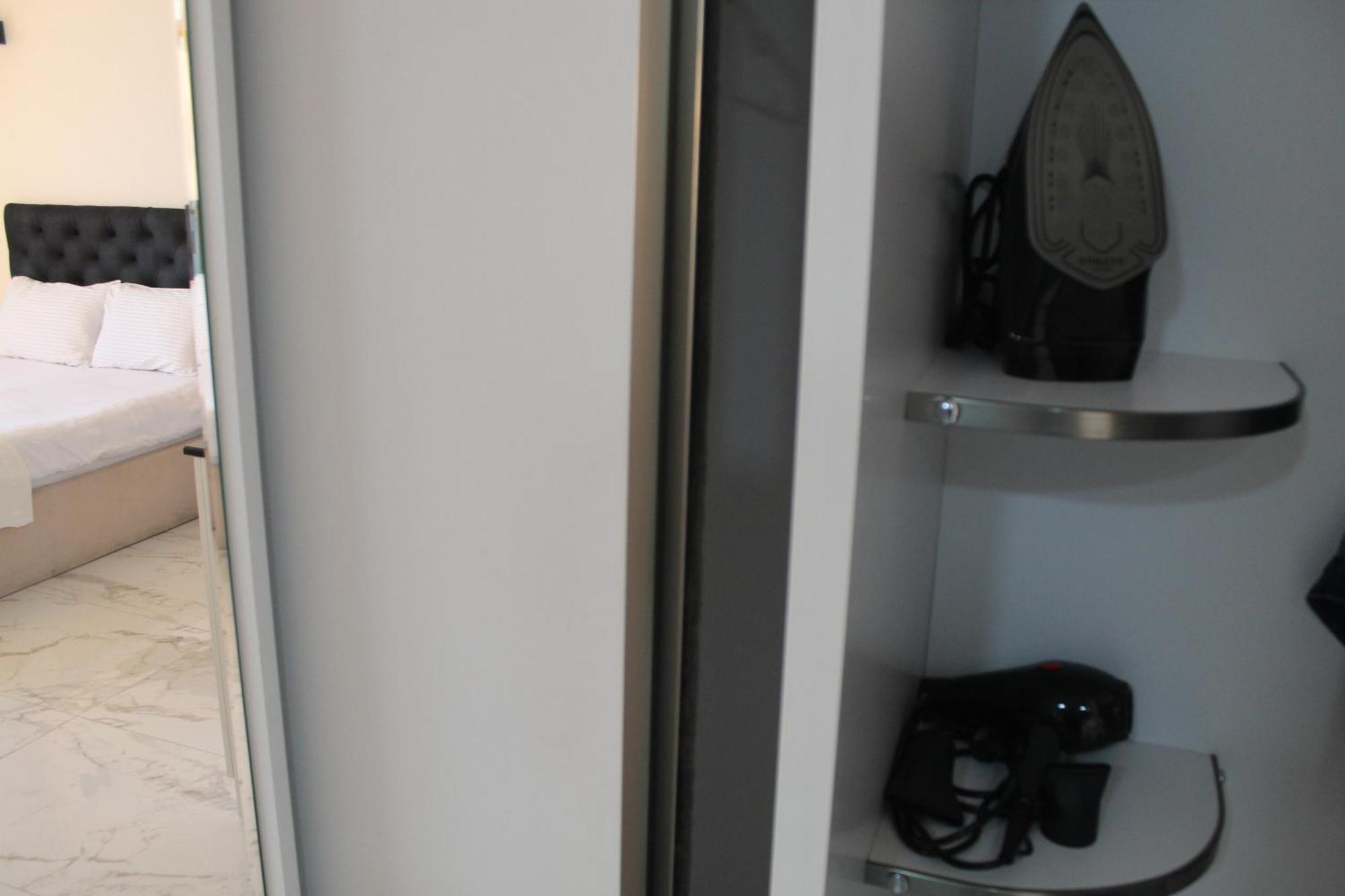 Sea Apartamento Batumi Exterior foto